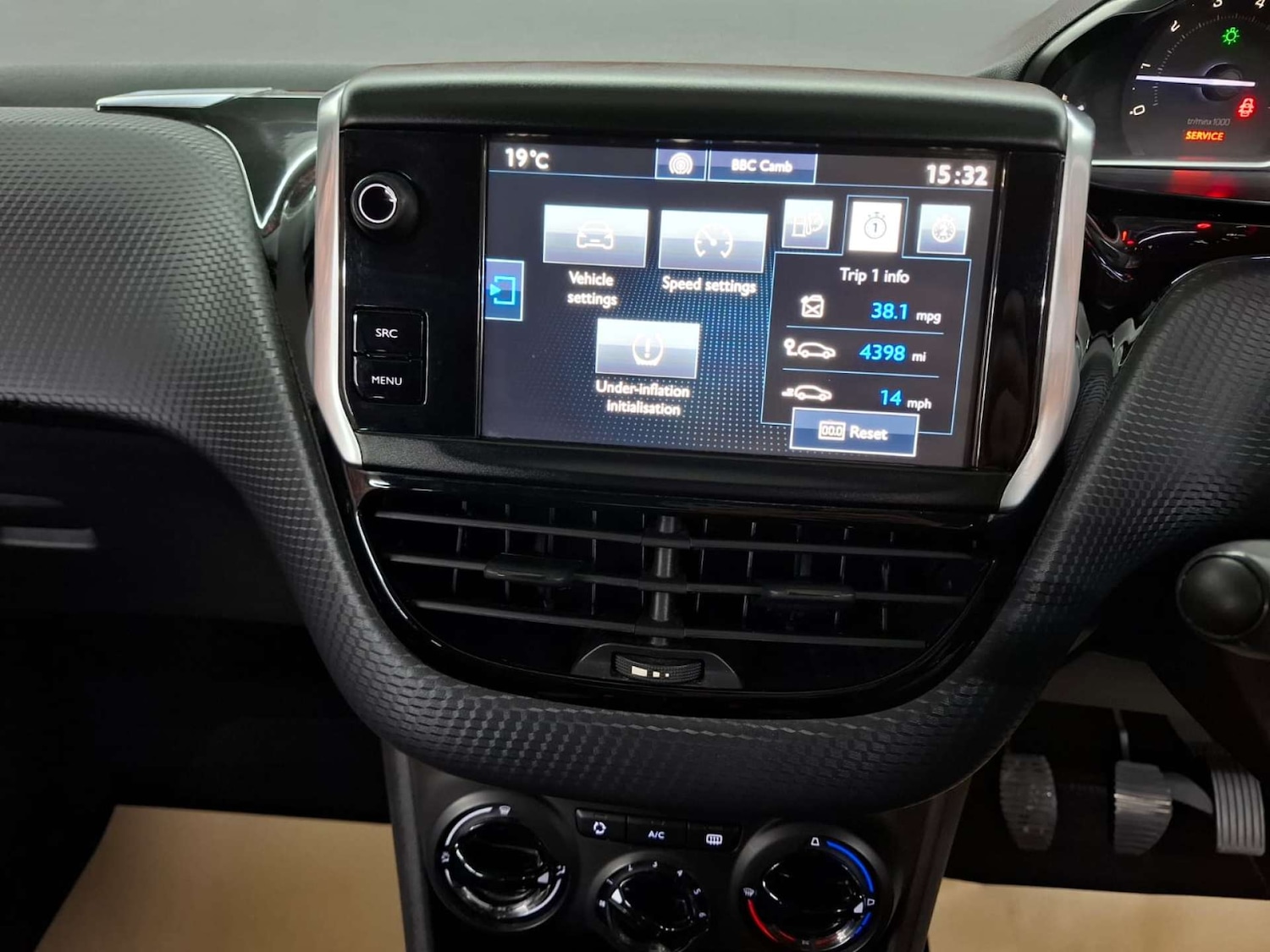 Used Peugeot 208 2015 for sale - 76921320: Photo 18