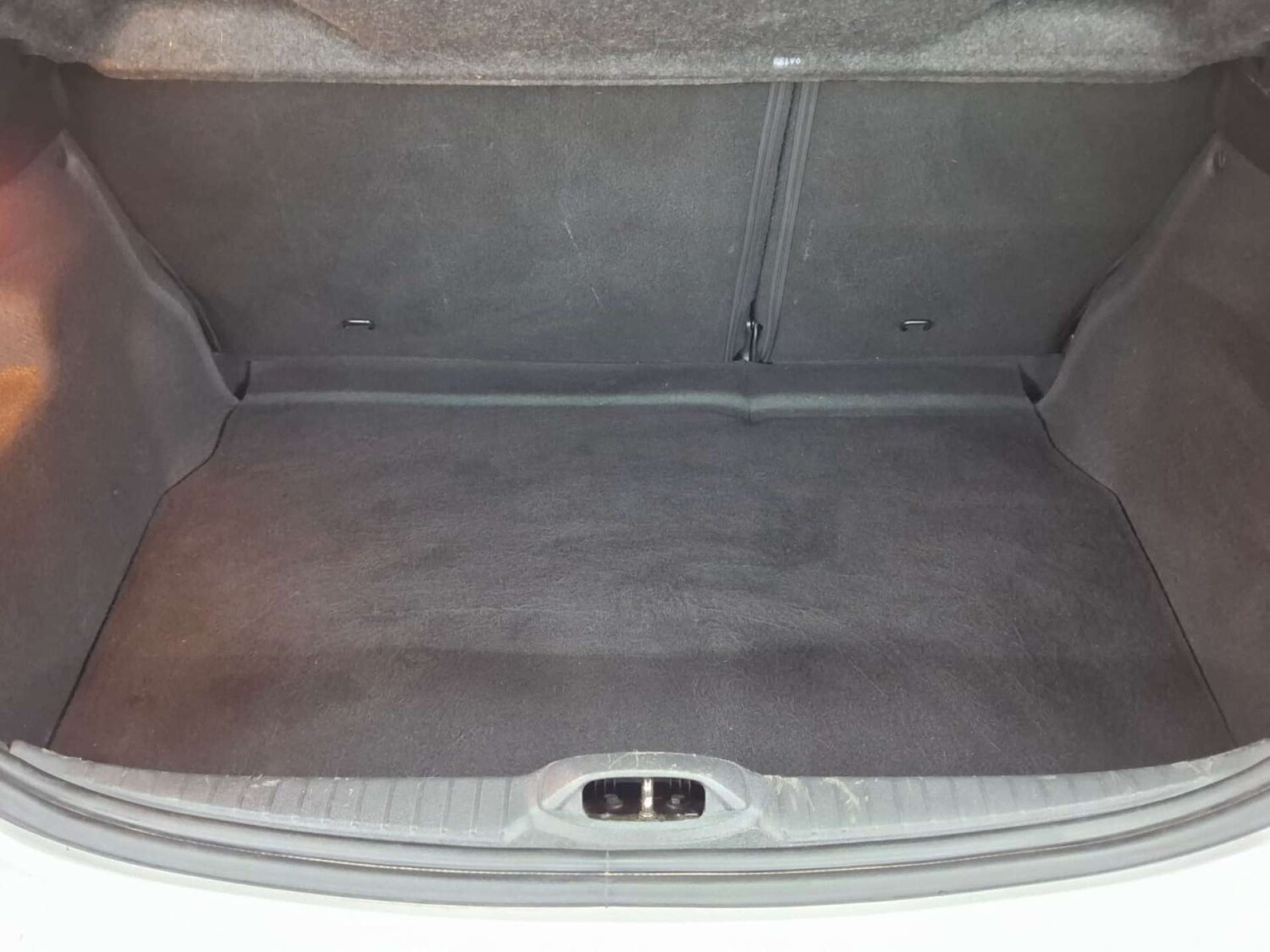 Used Peugeot 208 2015 for sale - 76921320: Photo 29