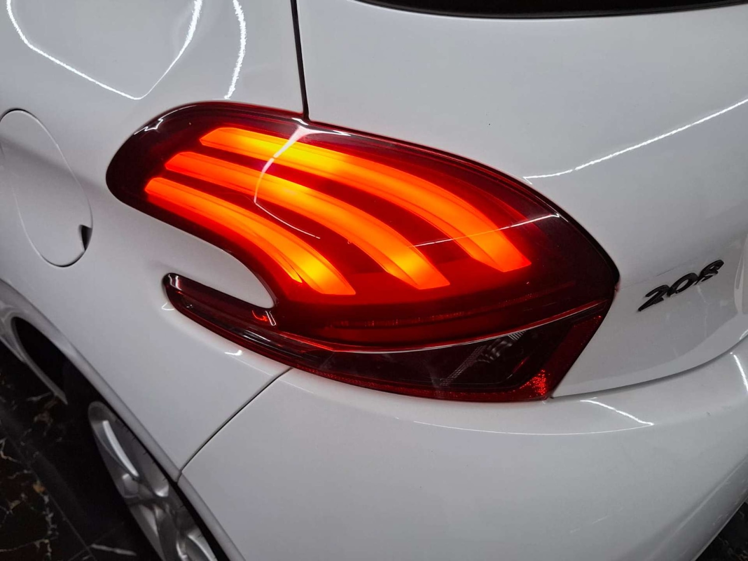 Used Peugeot 208 2015 for sale - 76921320: Photo 30