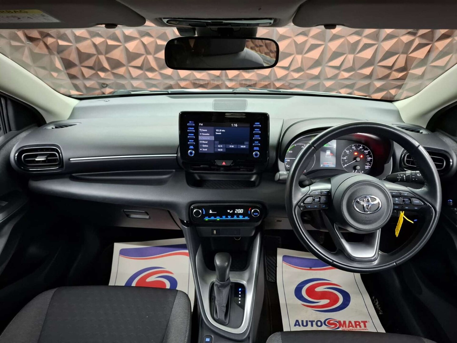 Used Toyota Yaris 2022 for sale - 76921326: Photo 24