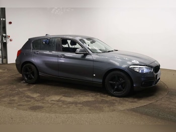Used BMW 1 Series 2016 for sale - 77903085: Photo