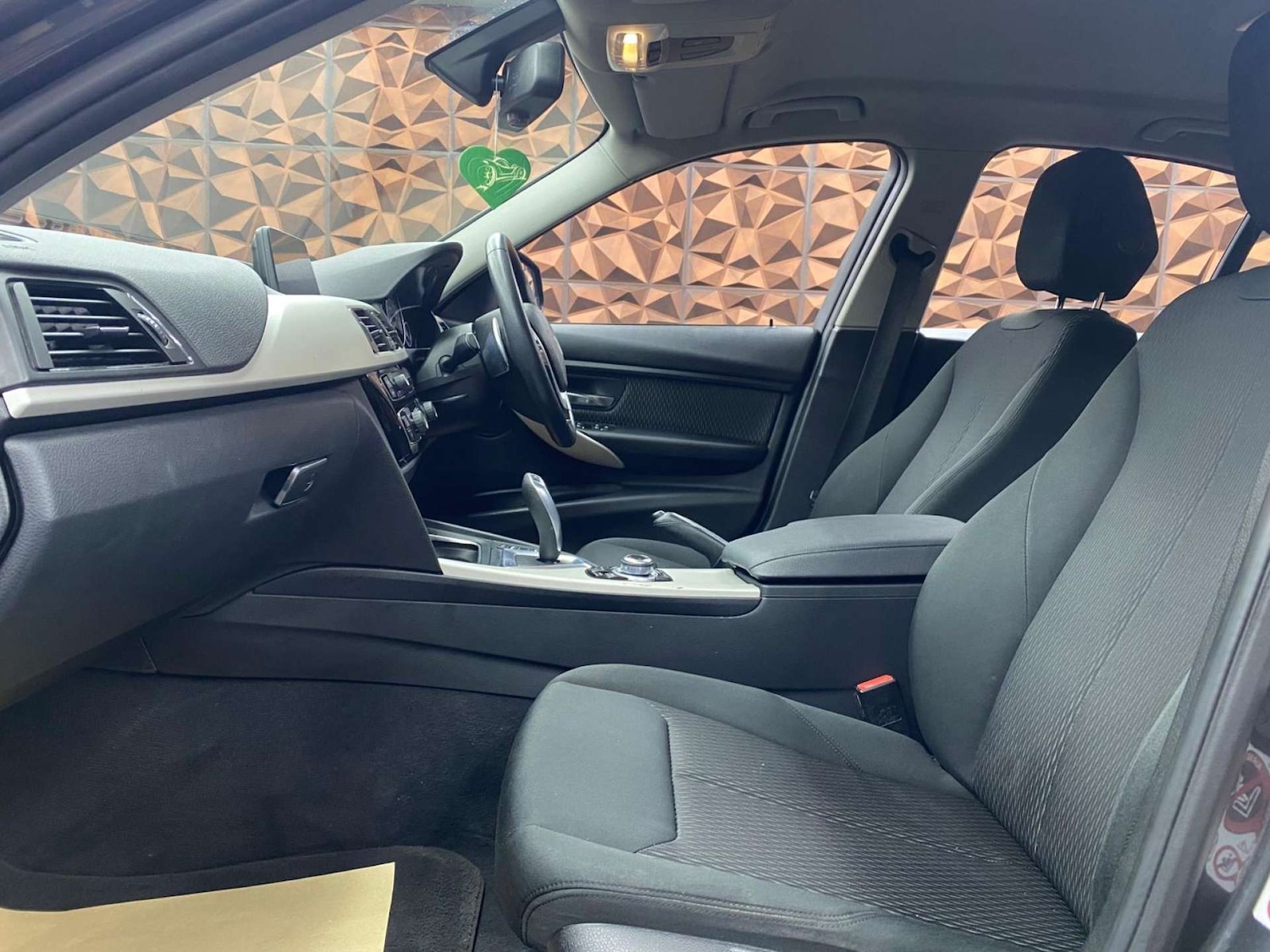 Used BMW 3 Series 2017 for sale - 78211864: Photo 12