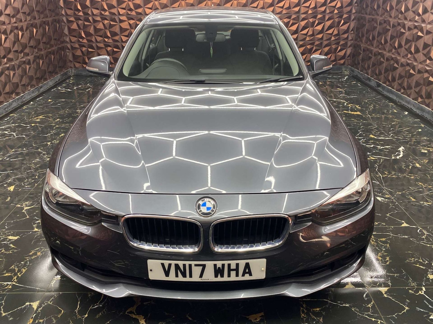 Used BMW 3 Series 2017 for sale - 78211864: Photo 2