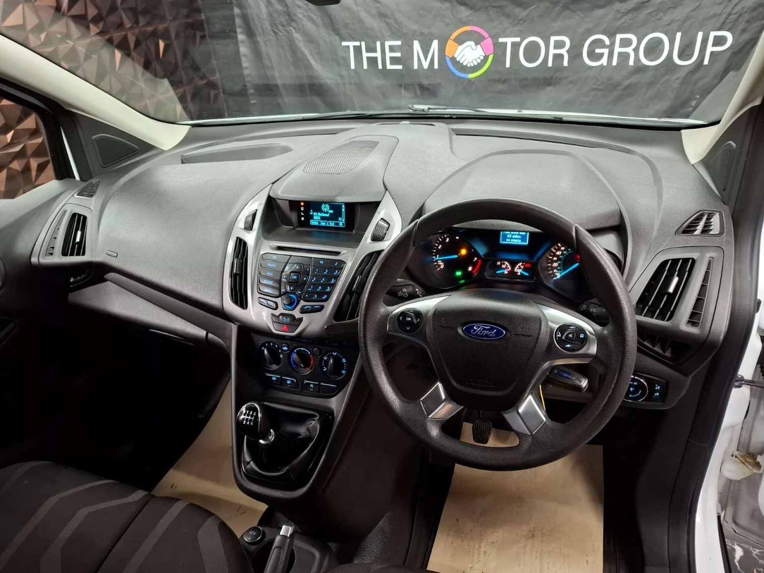 Used Ford Transit Connect 2017 for sale - 76921392: Photo 15