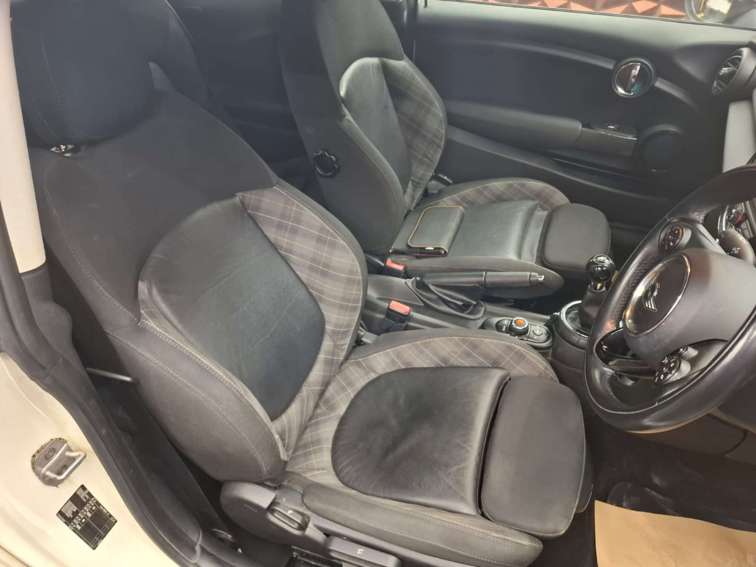 Used MINI Hatch 2017 for sale - 76921396: Photo 14