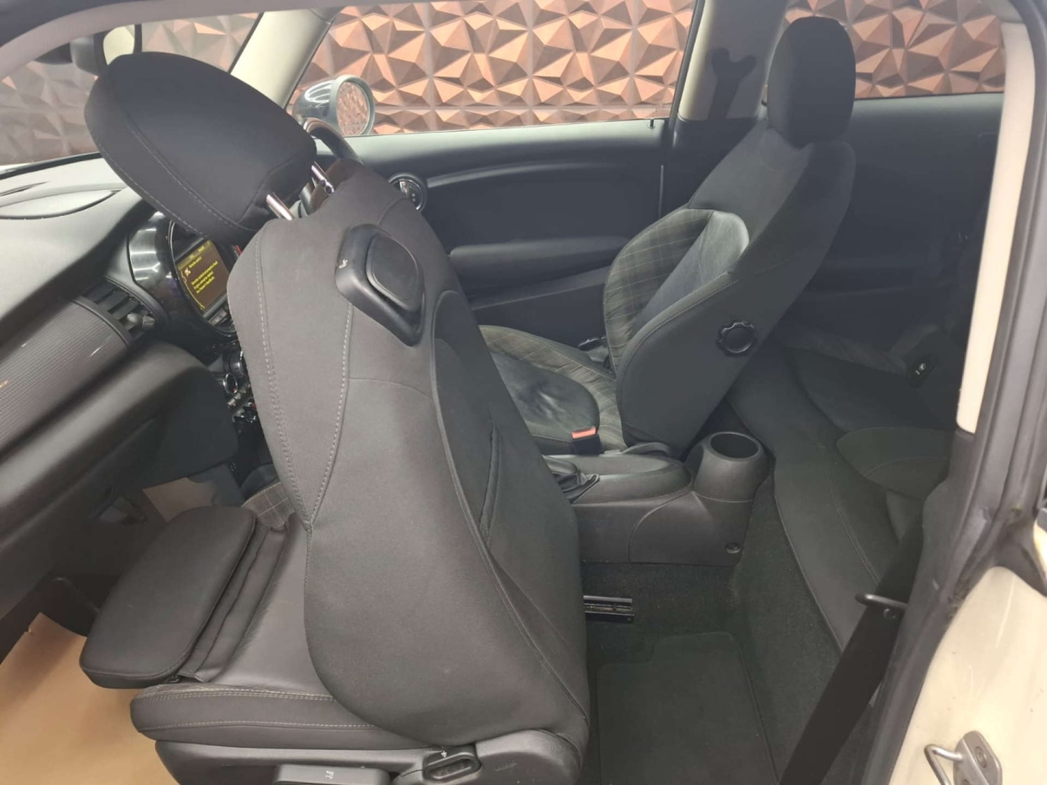 Used MINI Hatch 2017 for sale - 76921396: Photo 17