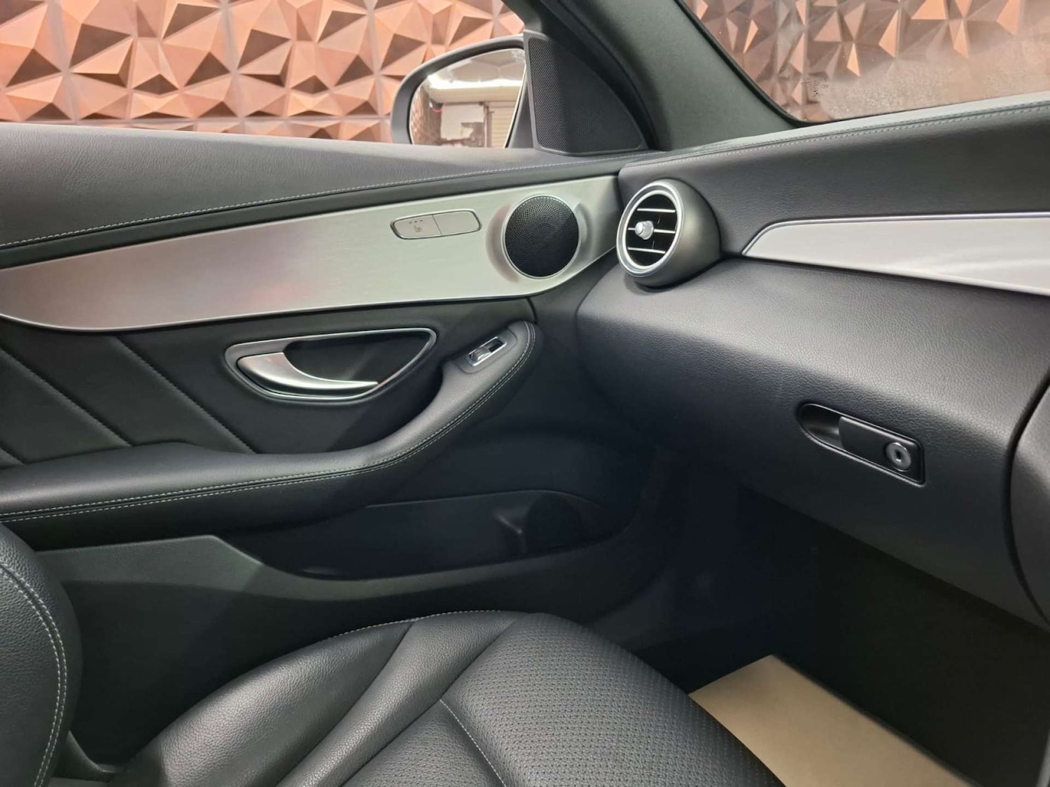 Used Mercedes-Benz C Class 2014 for sale - 76921381: Photo 26