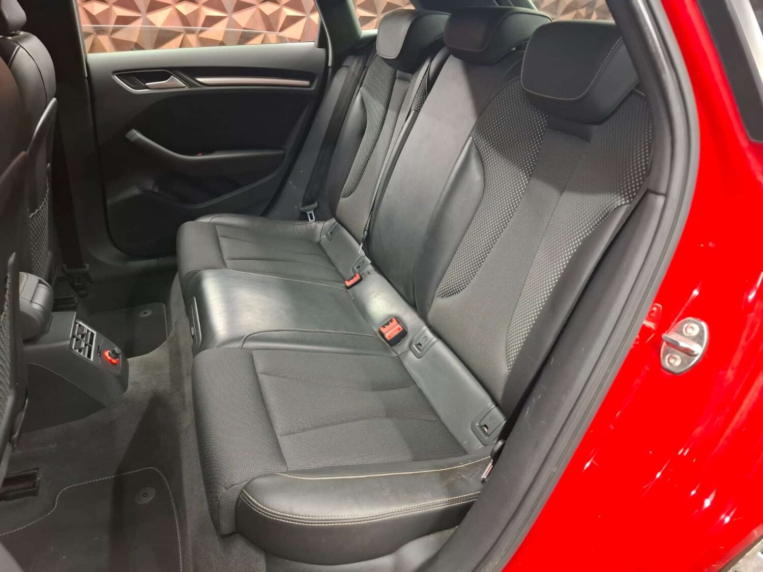 Used Audi A3 2014 for sale - 76921460: Photo 26