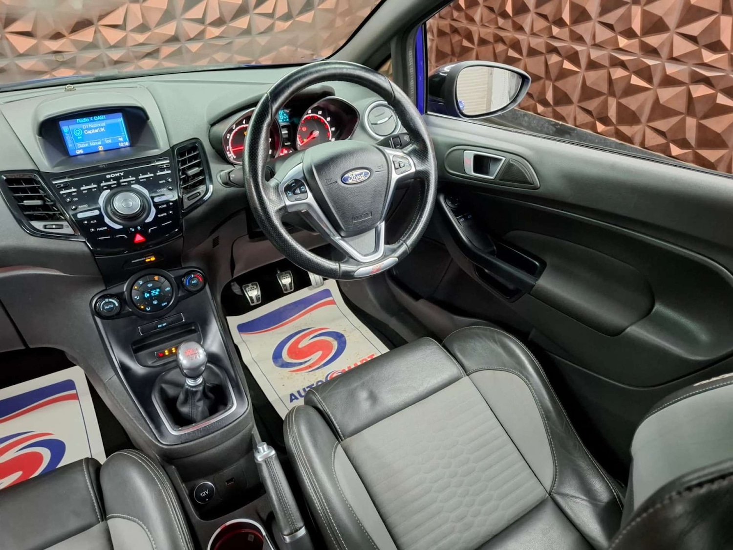 Used Ford Fiesta 2017 for sale - 76921325: Photo 17