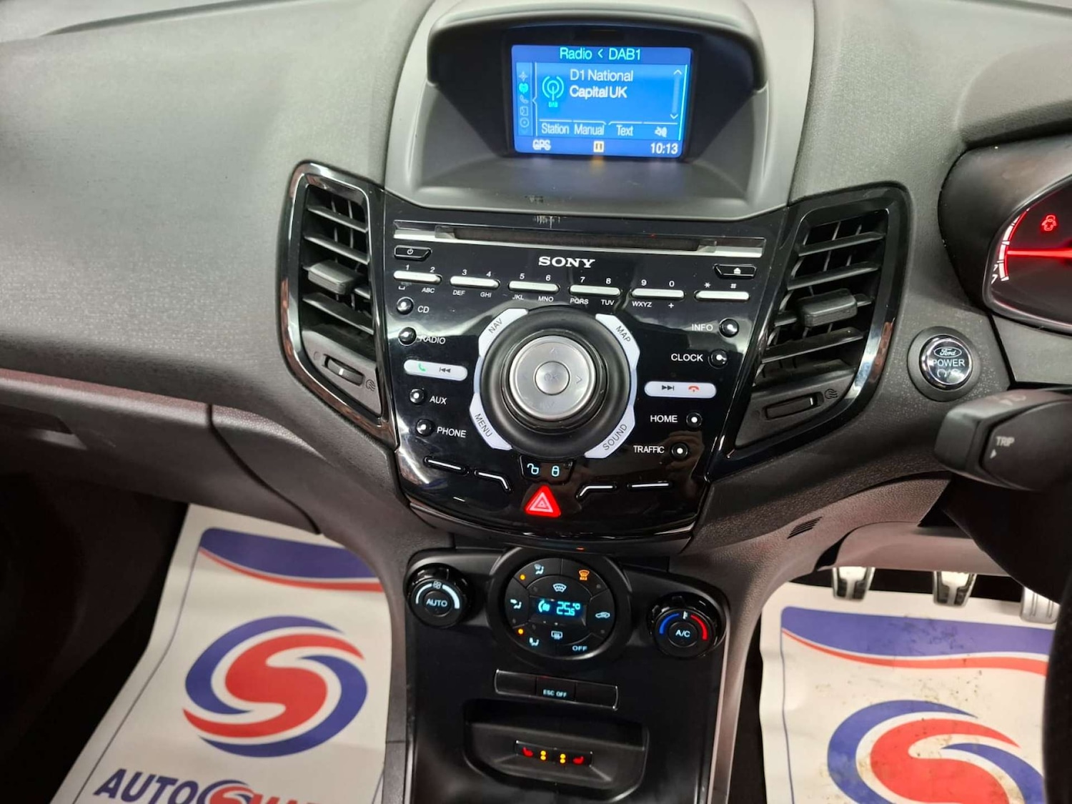 Used Ford Fiesta 2017 for sale - 76921325: Photo 22