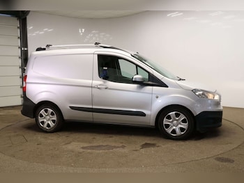 Used Ford Transit Courier 2016 for sale - 77151223: Photo