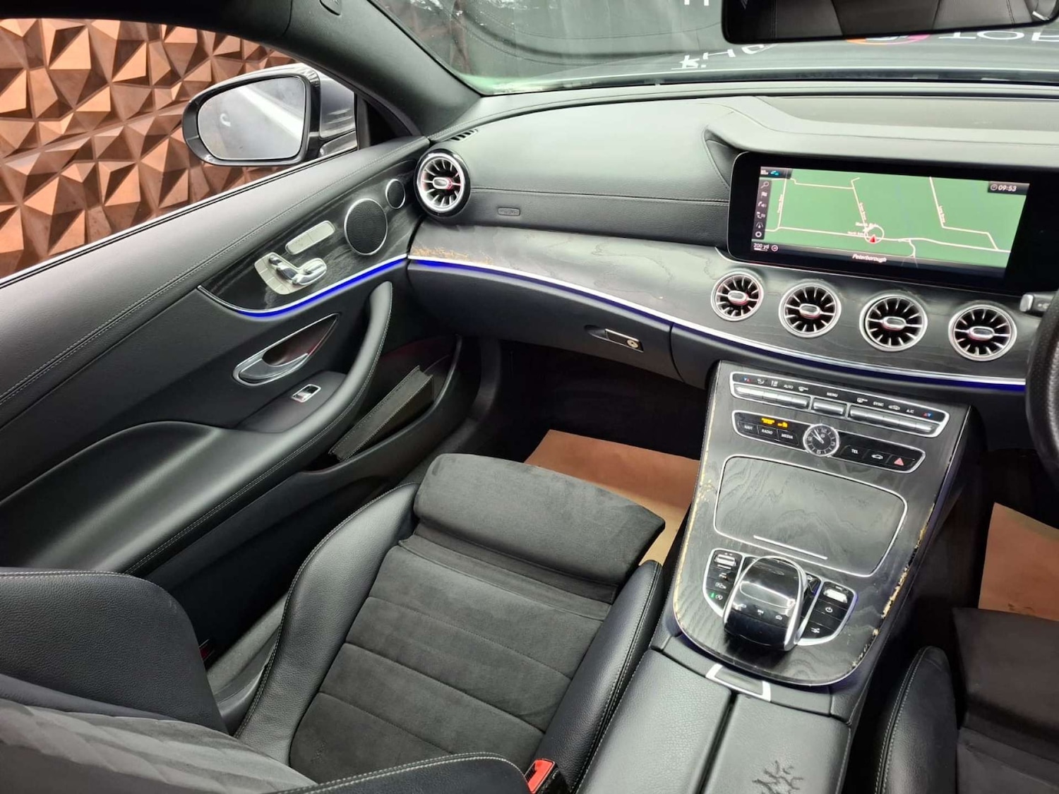 Used Mercedes-Benz E Class 2019 for sale - 77151247: Photo 8