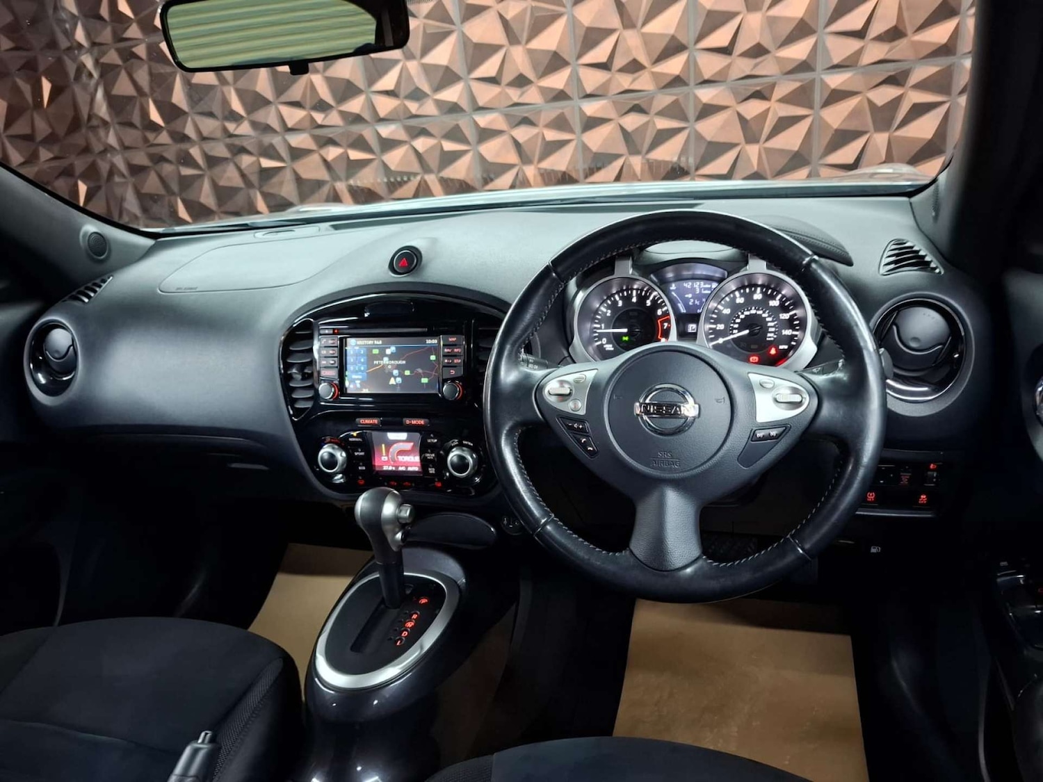Used Nissan Juke 2018 for sale - 77151231: Photo 18