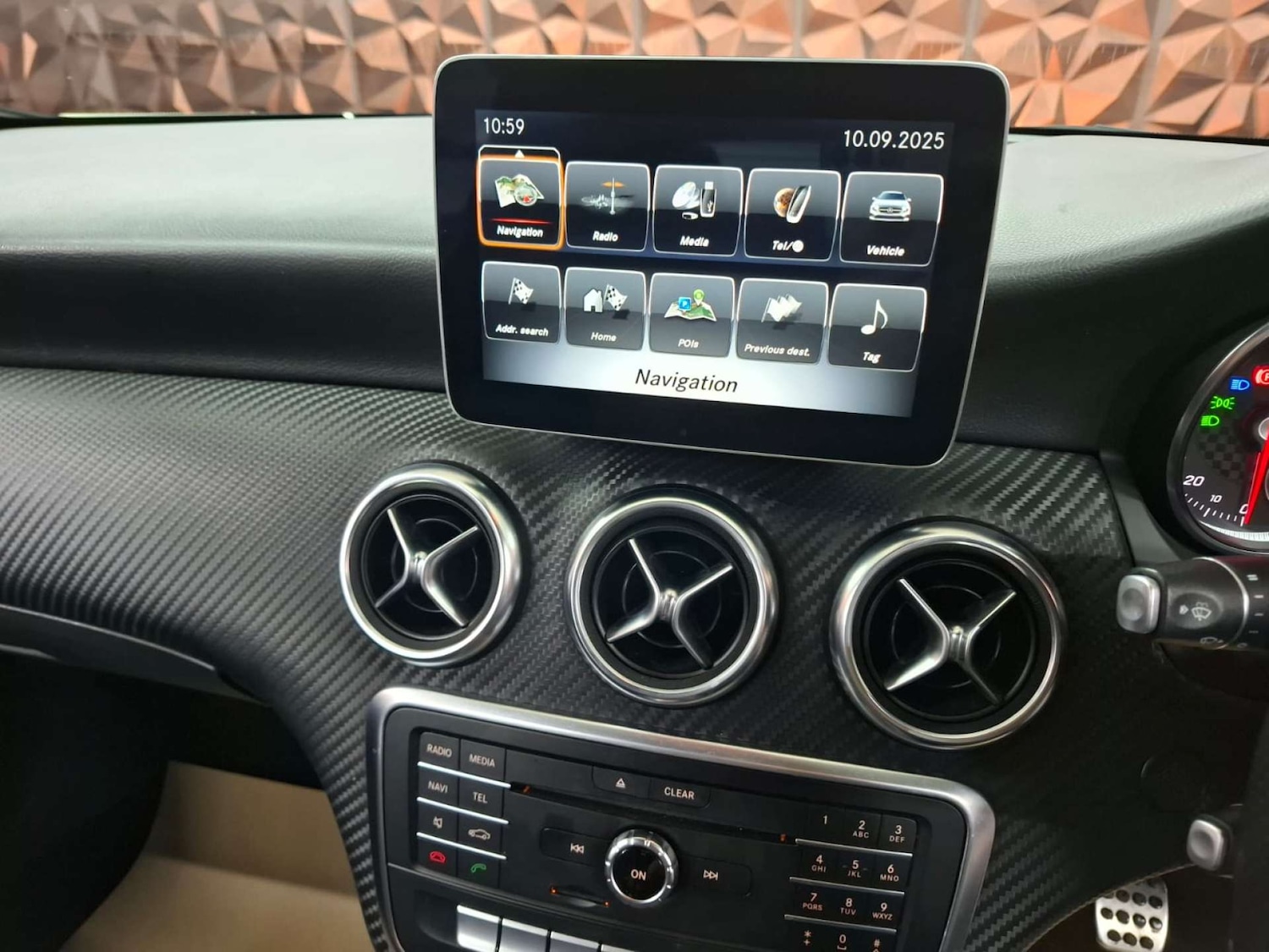 Used Mercedes-Benz A-Class 2017 for sale - 77160653: Photo 24