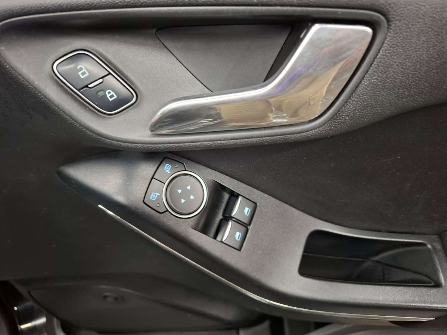 Used Ford Fiesta 2018 for sale - 77151147: Photo 11