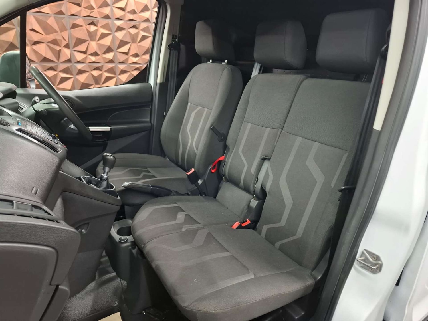 Used Ford Transit Connect 2017 for sale - 77151191: Photo 11