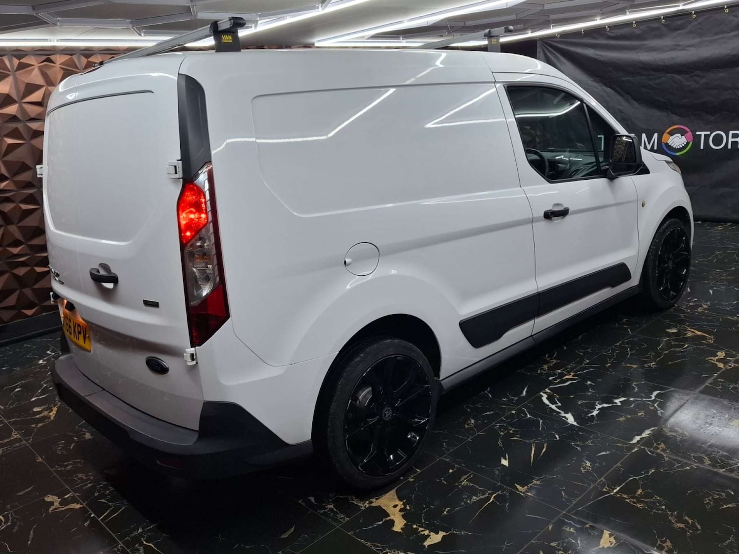 Used Ford Transit Connect 2017 for sale - 77151191: Photo 24