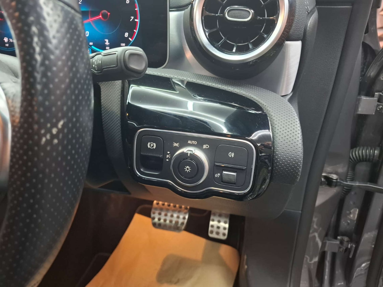 Used Mercedes-Benz CLA 2020 for sale - 77151244: Photo 44