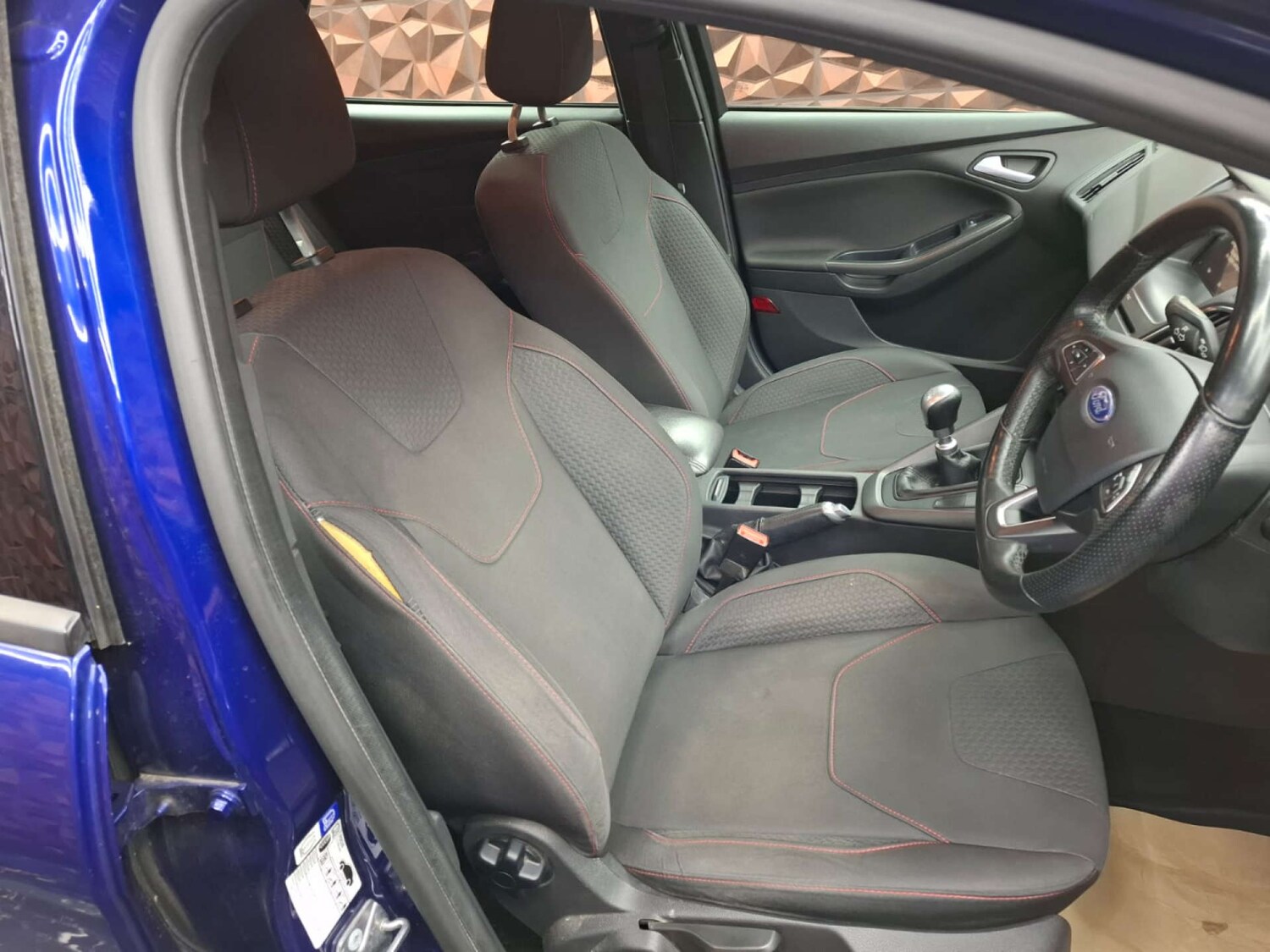 Used Ford Focus 2018 for sale - 78014325: Photo 14