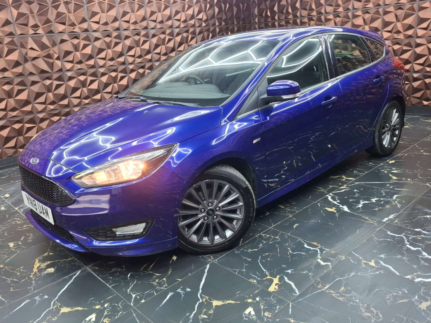 Used Ford Focus 2018 for sale - 78014325: Photo 9