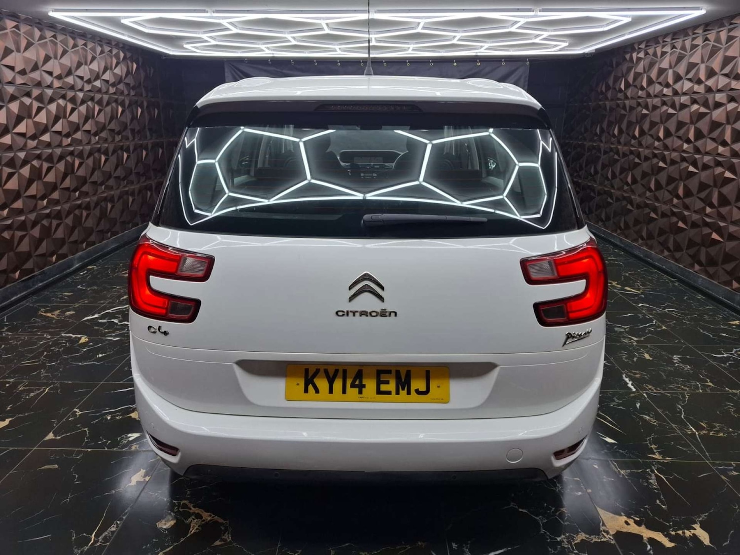 Used Citroen C4 Grand Picasso 2014 for sale - 76921299: Photo 32