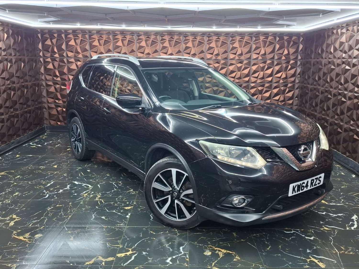 Used Nissan X-Trail 2015 for sale - 76921410: Photo 2