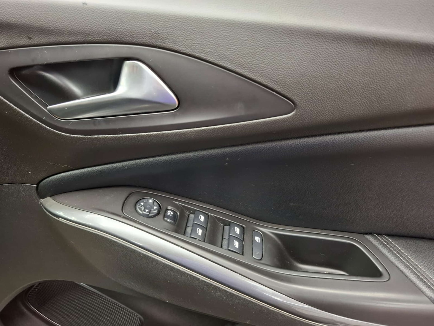 Used Audi Q7 2012 for sale - 76921400: Photo 32