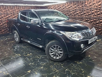 Used Mitsubishi L200 2016 for sale - 76921307: Photo