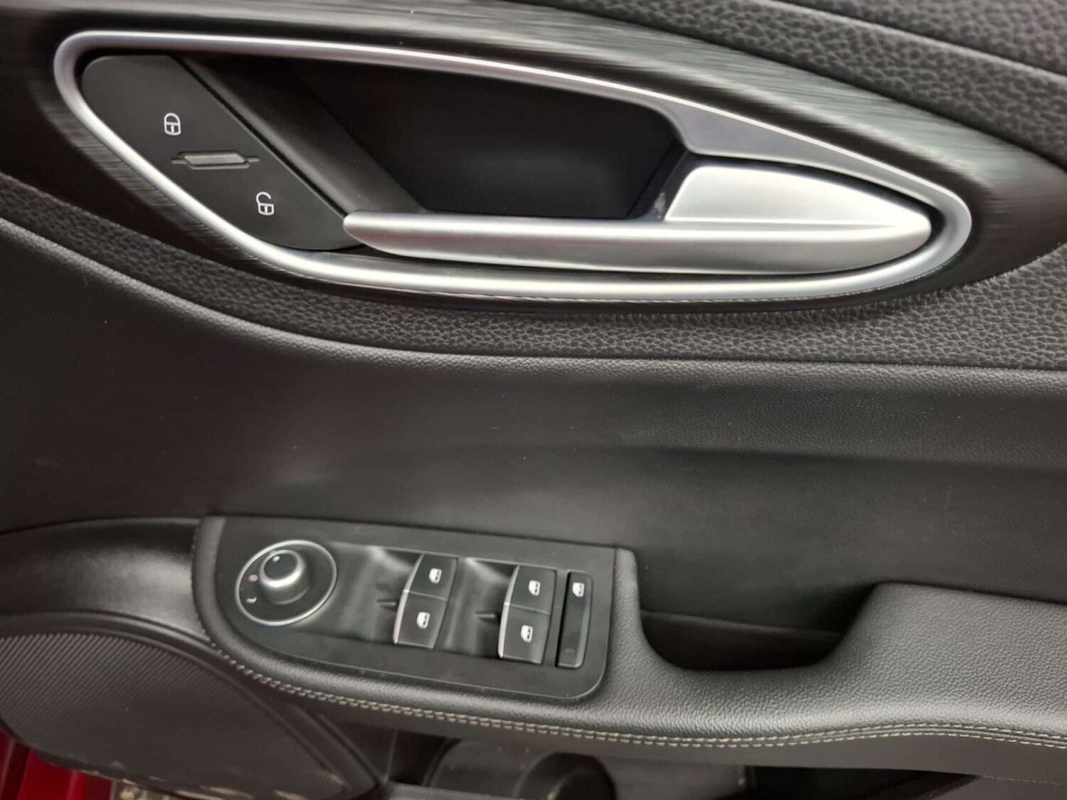 Used Alfa Romeo Giulia 2018 for sale - 76921519: Photo 24