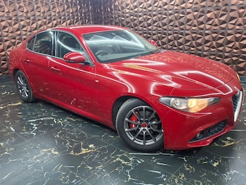 Used Alfa Romeo Giulia 2018 for sale - 76921519: Photo