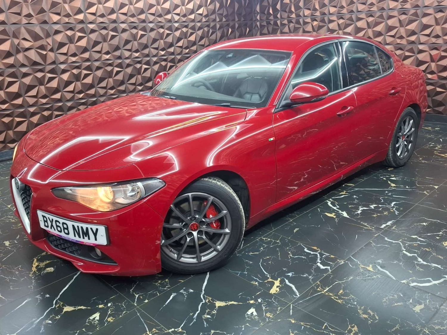 Used Alfa Romeo Giulia 2018 for sale - 76921519: Photo 6