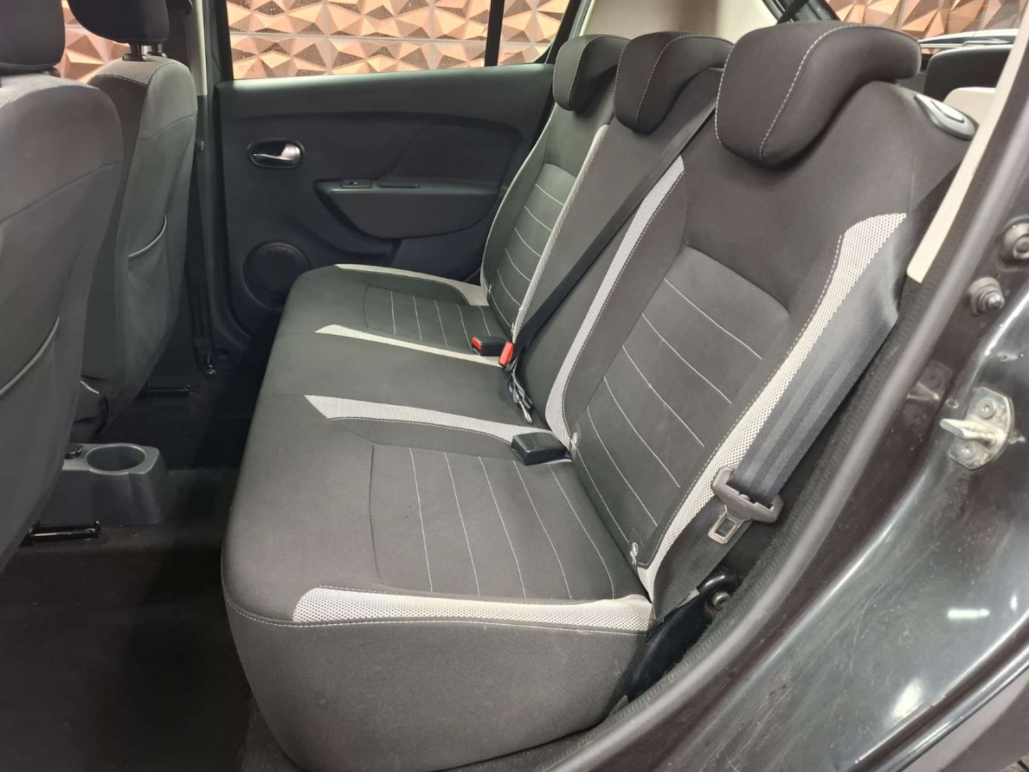 Used Dacia Sandero Stepway 2018 for sale - 76921500: Photo 18