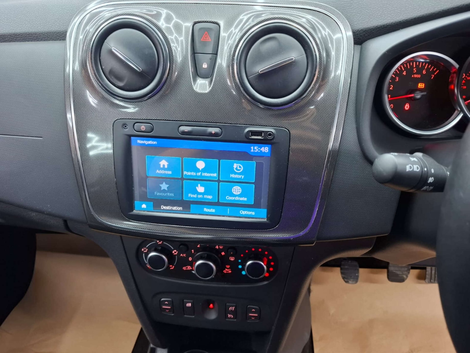 Used Dacia Sandero Stepway 2018 for sale - 76921500: Photo 33