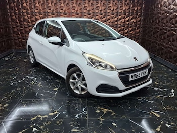 Used Peugeot 208 2015 for sale - 78963417: Photo