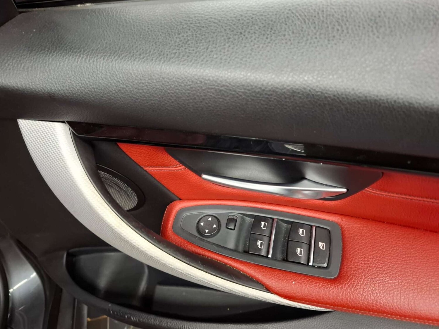 Used BMW 3 Series 2017 for sale - 76921427: Photo 14