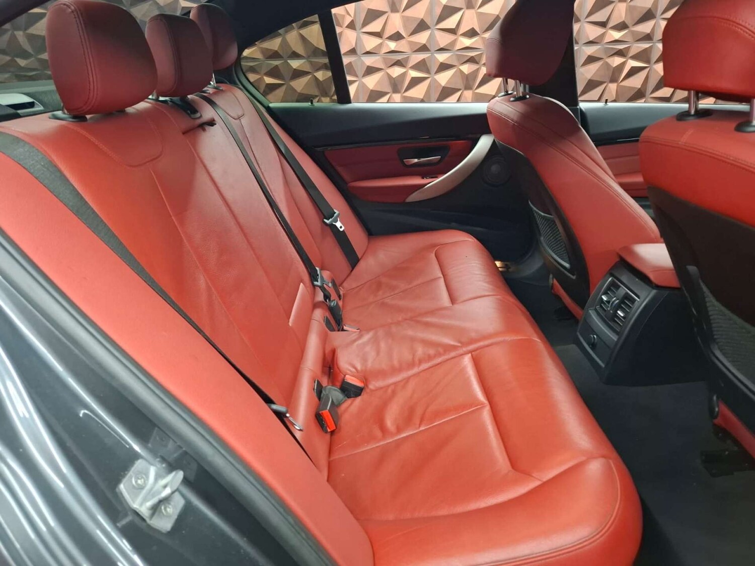 Used BMW 3 Series 2017 for sale - 76921427: Photo 9