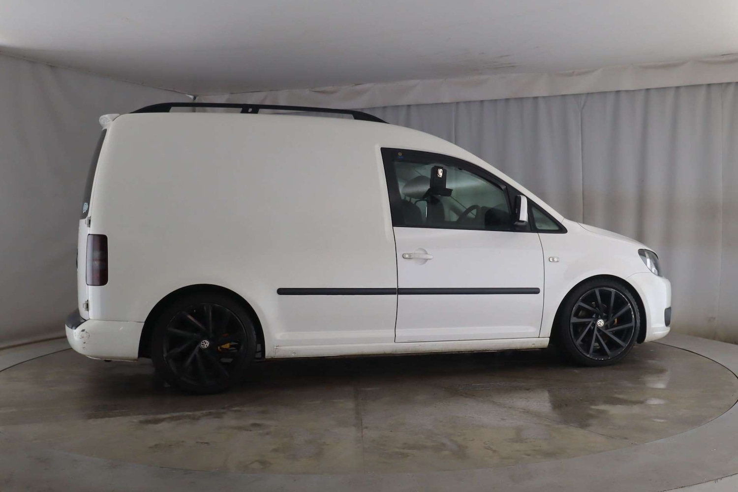 Used Volkswagen Caddy 2015 for sale - 77319947: Photo 6