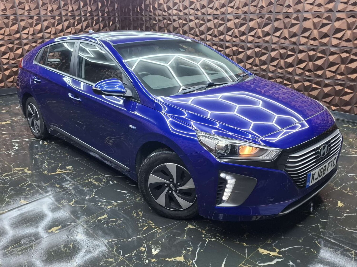 Used Hyundai IONIQ 2019 for sale - 77629521: Photo 2