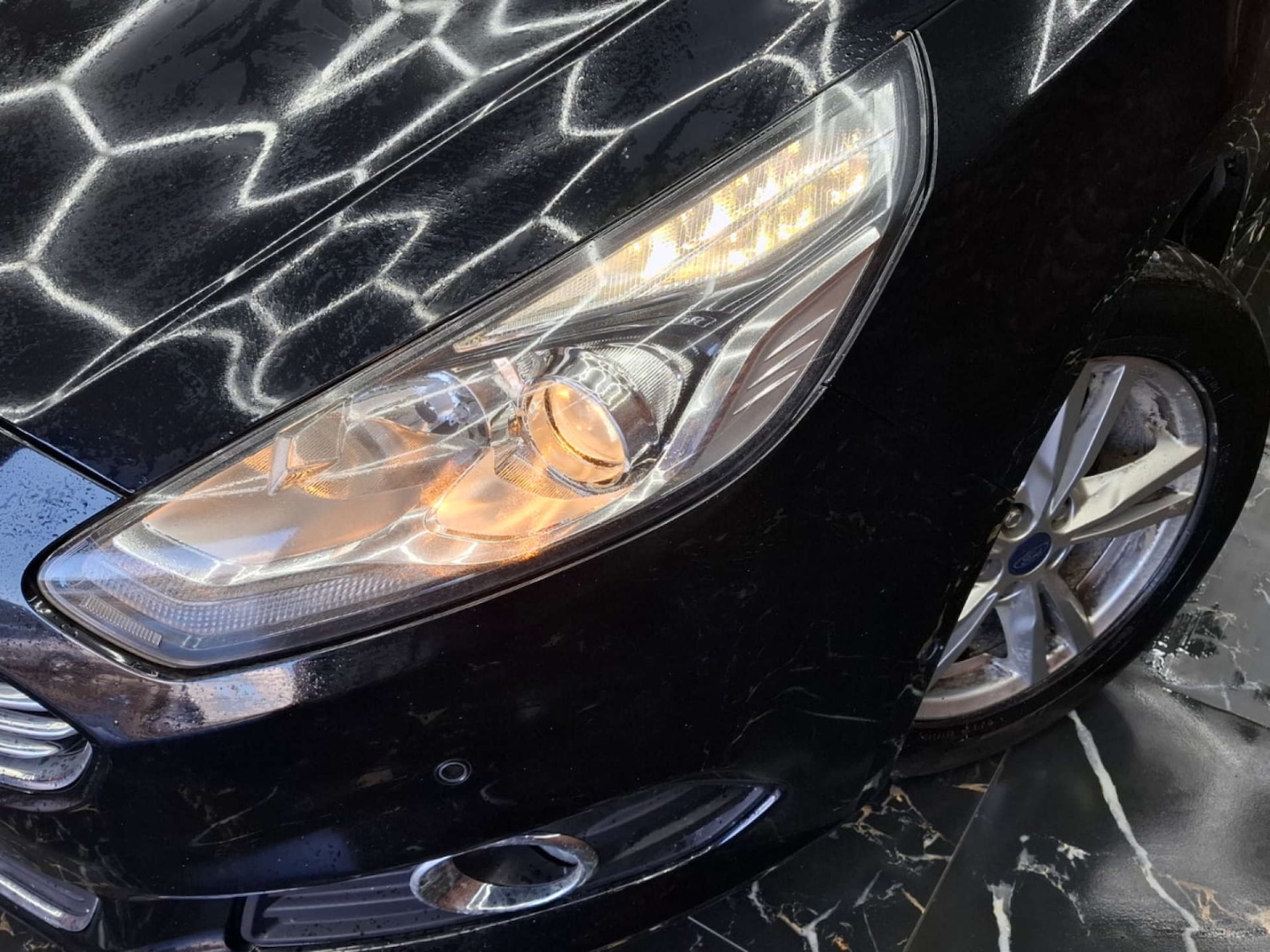 Used Ford S-Max 2015 for sale - 76921379: Photo 11