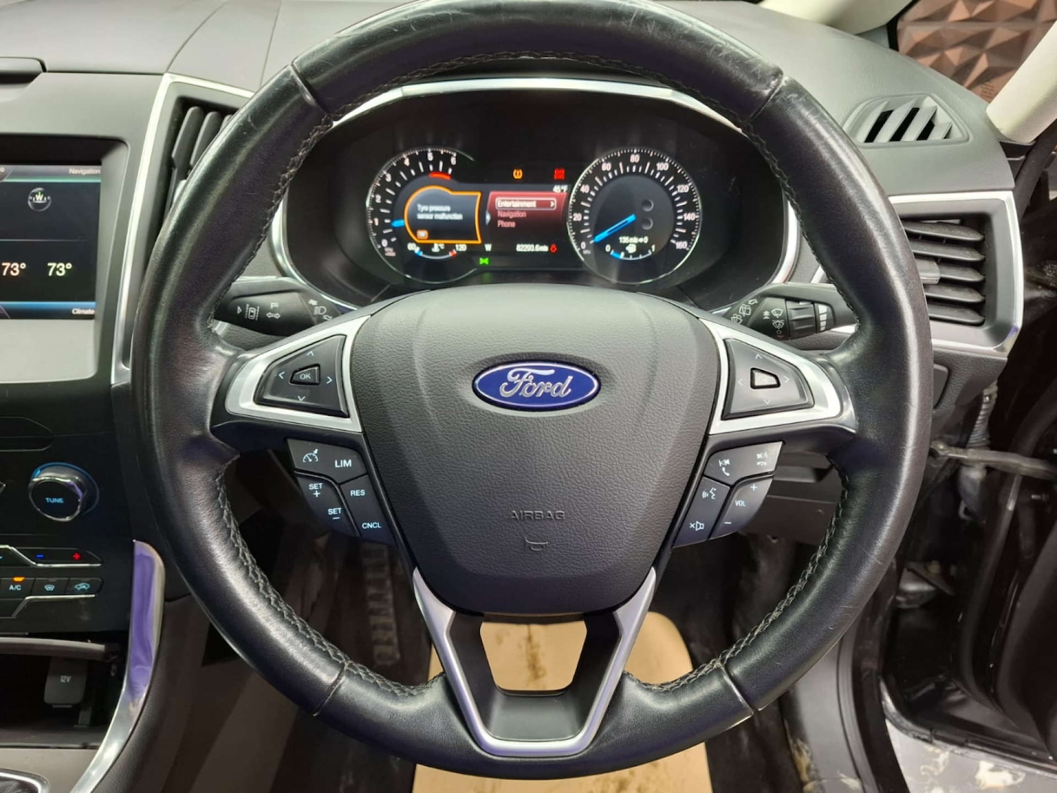 Used Ford S-Max 2015 for sale - 76921379: Photo 33