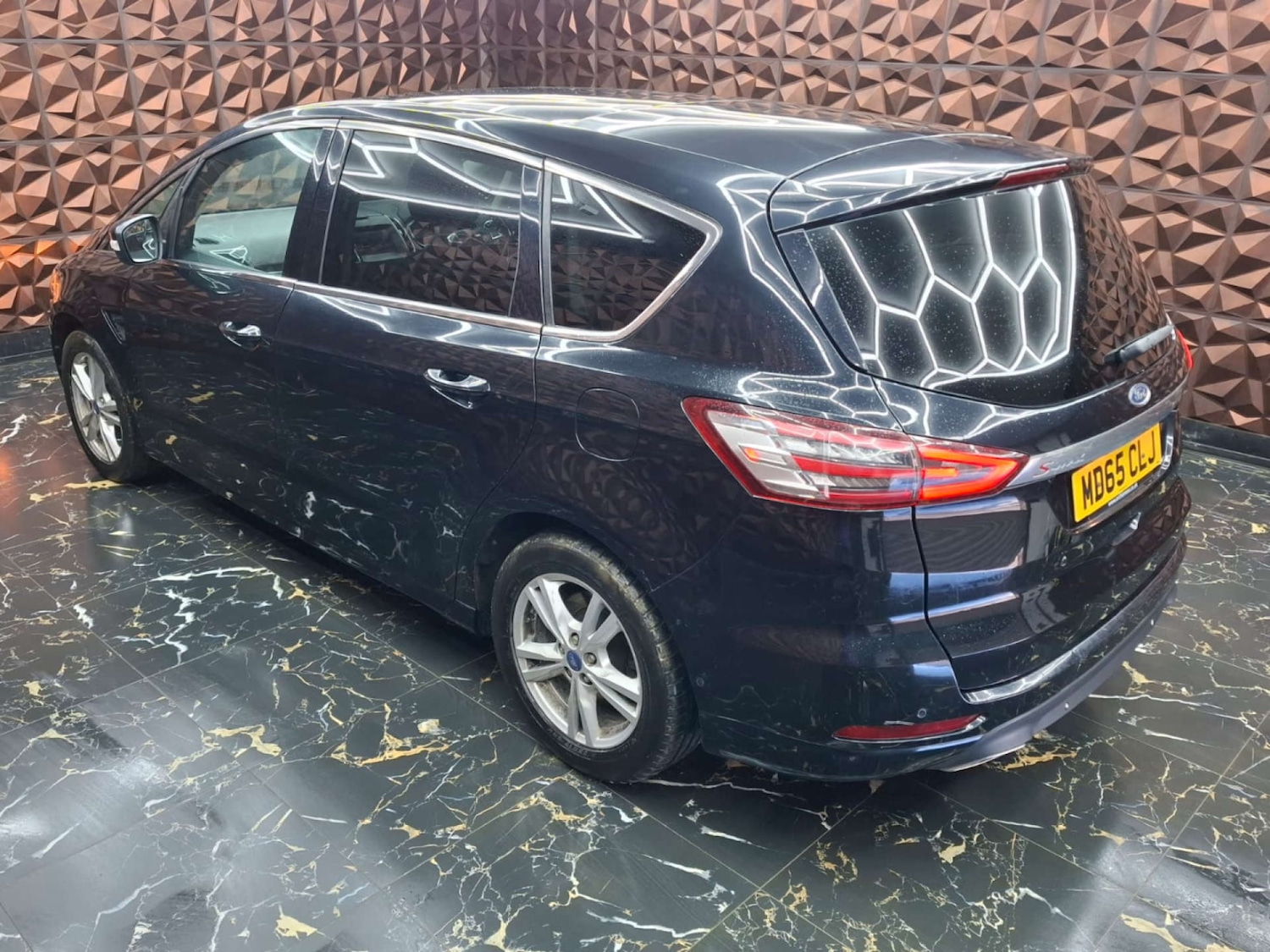 Used Ford S-Max 2015 for sale - 76921379: Photo 47