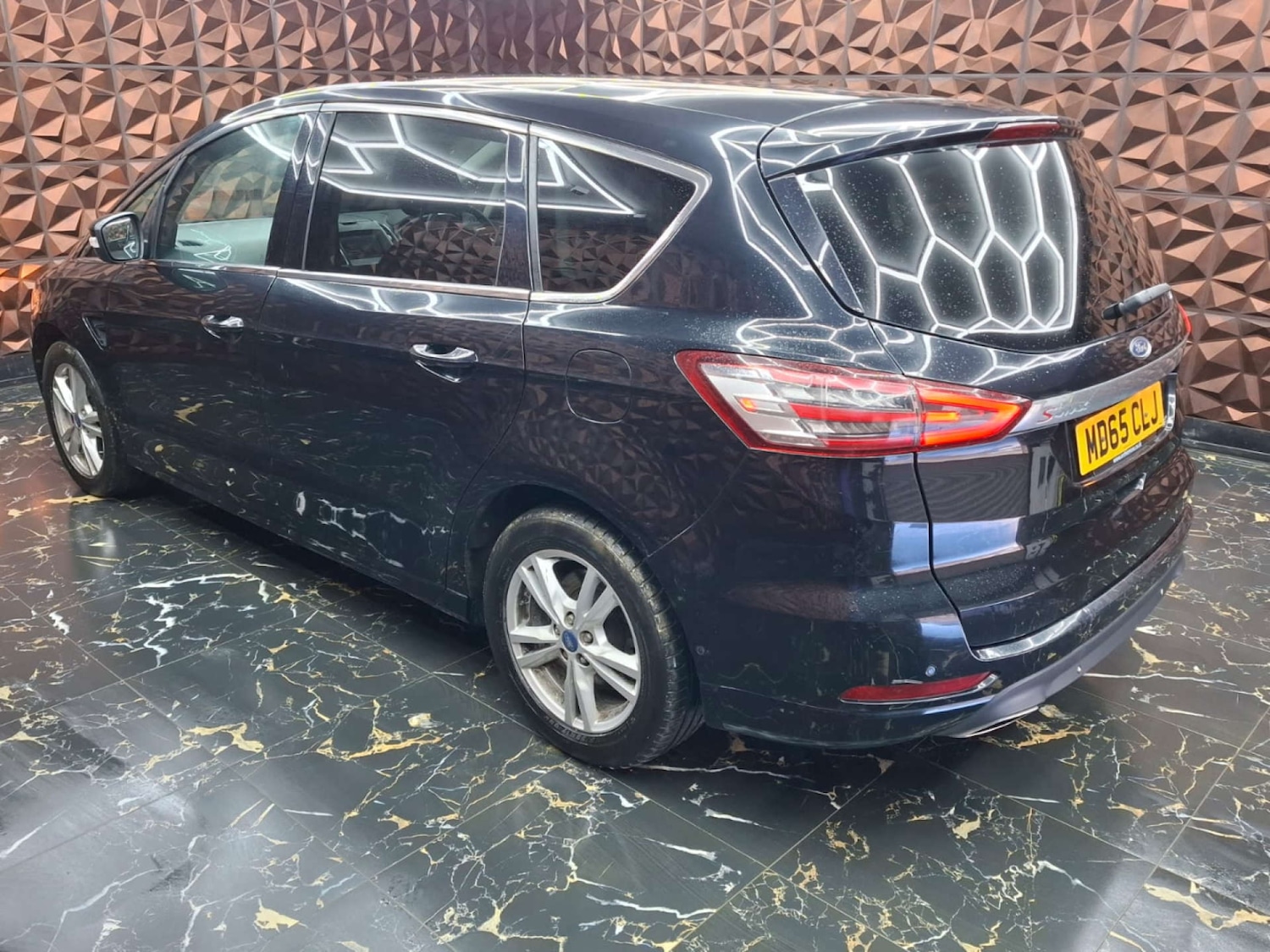 Used Ford S-Max 2015 for sale - 76921379: Photo 49