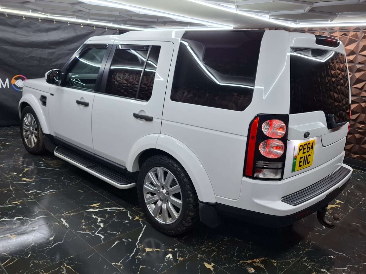 Used Land Rover Discovery 2014 for sale - 77151180: Photo 30