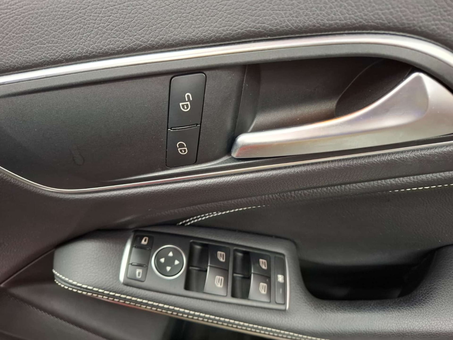 Used Mercedes-Benz GLA 2018 for sale - 76921297: Photo 11