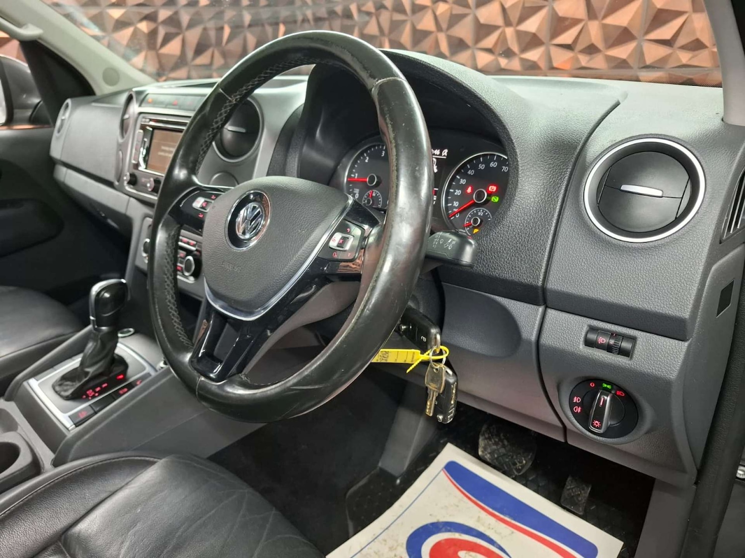 Used Volkswagen Amarok 2015 for sale - 76921323: Photo 22