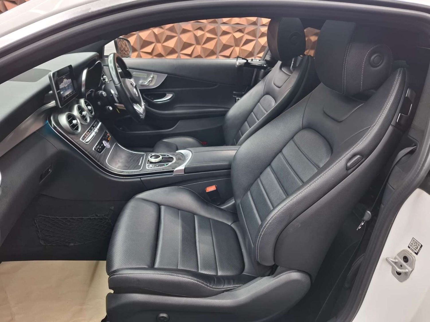 Used Mercedes-Benz C Class 2017 for sale - 76921218: Photo 12