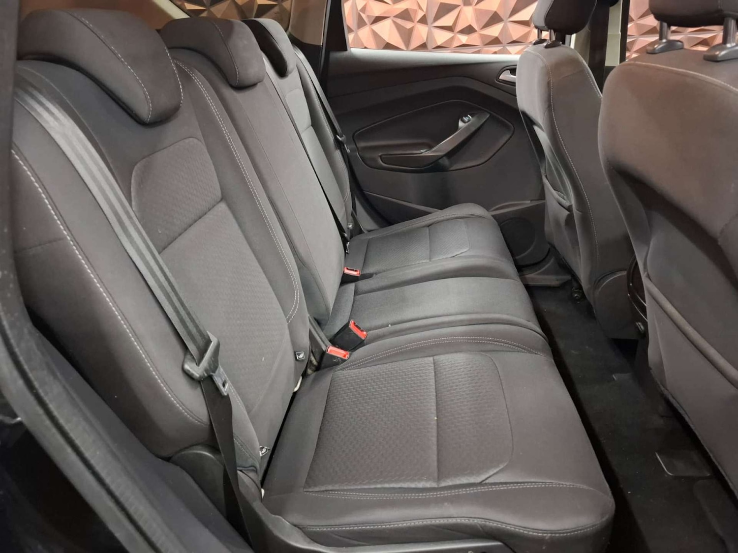 Used Ford Kuga 2017 for sale - 76921523: Photo 13