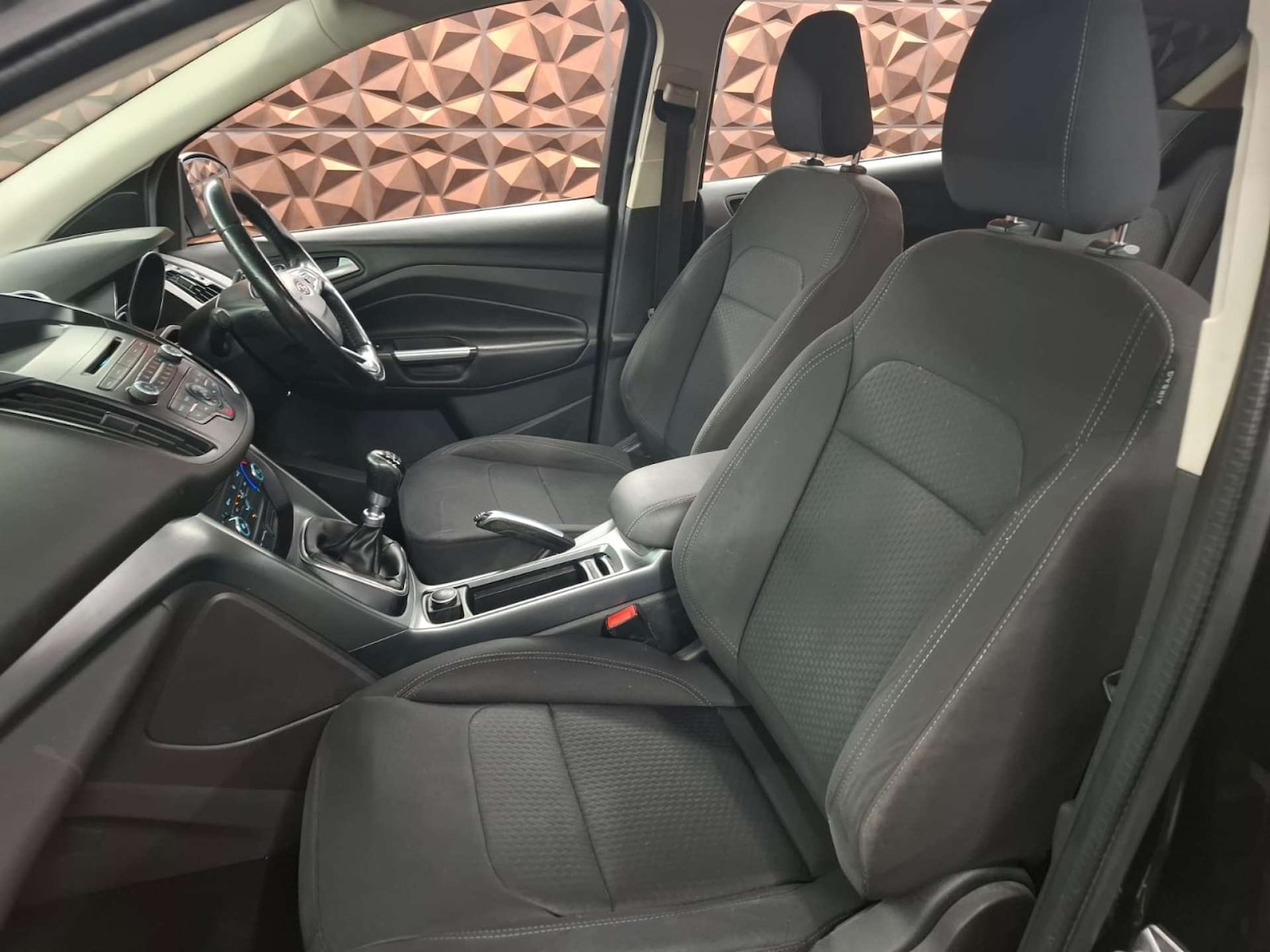 Used Ford Kuga 2017 for sale - 76921523: Photo 19