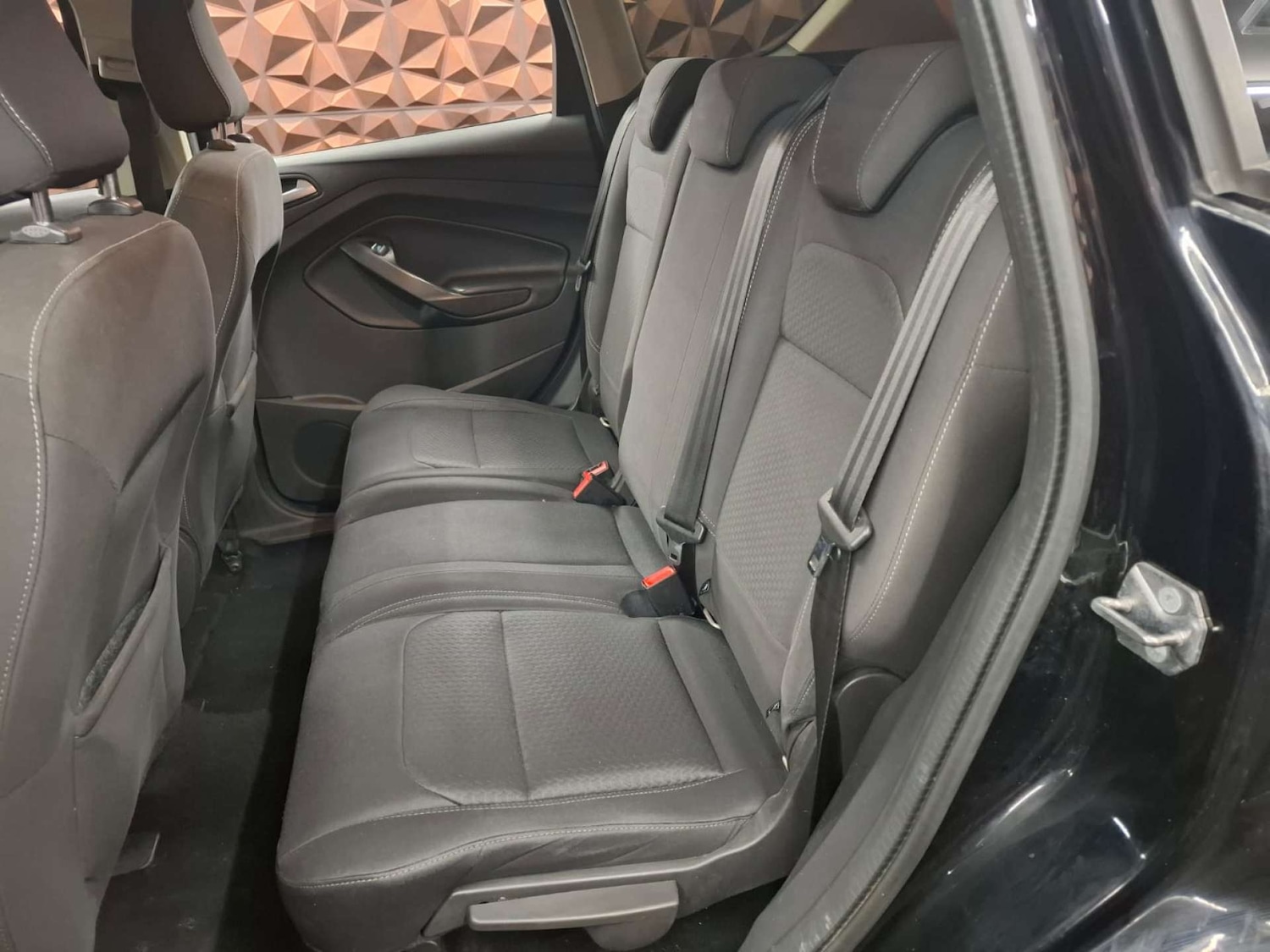 Used Ford Kuga 2017 for sale - 76921523: Photo 29