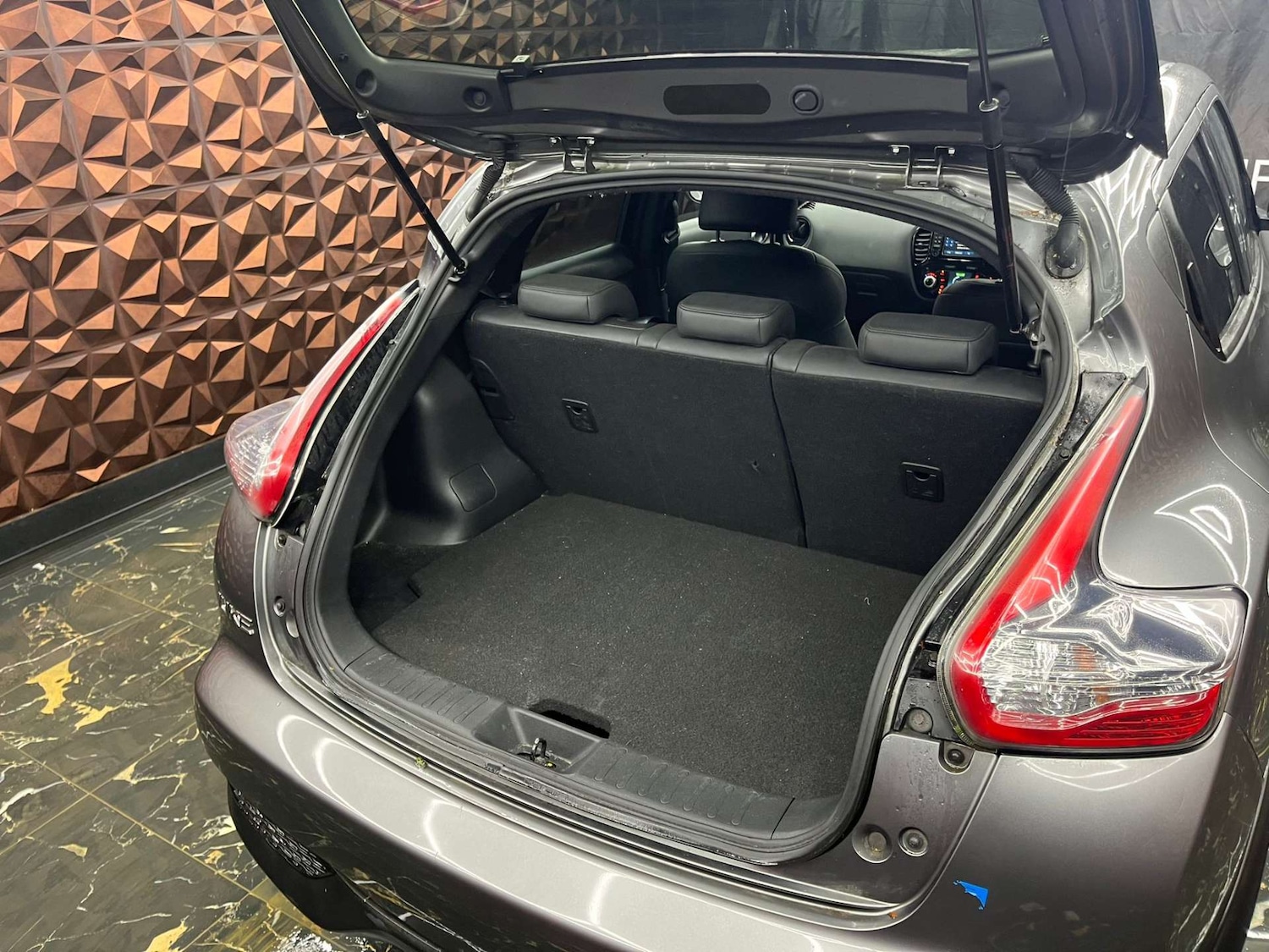 Used Nissan Juke 2018 for sale - 77187812: Photo 21